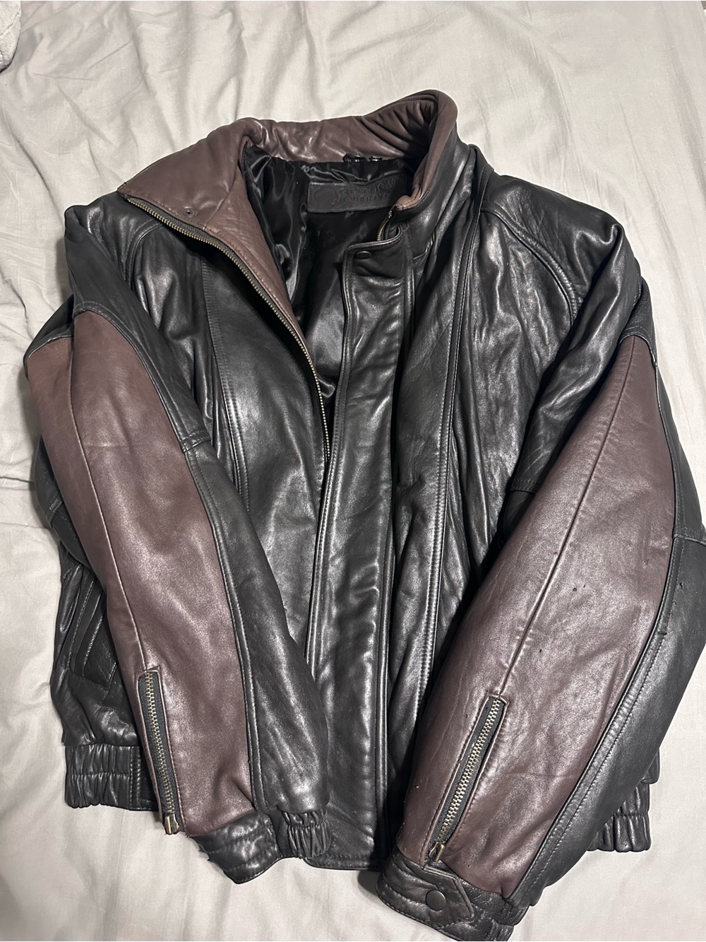 VINTAGE Georgetown Leather Design Two-Tone Jacket